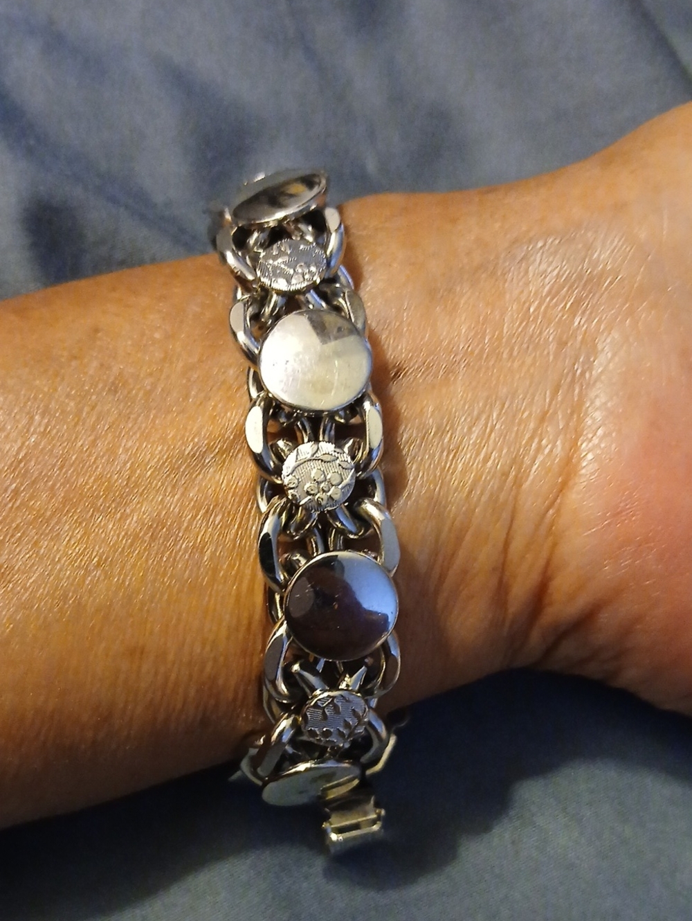 Vintage Silver Metal Triple Chain link Disc Bracelet